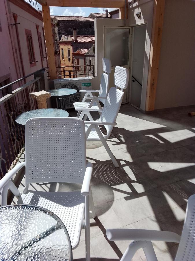 Casa Vacanze Su Sorighe. Bosa Exteriör bild